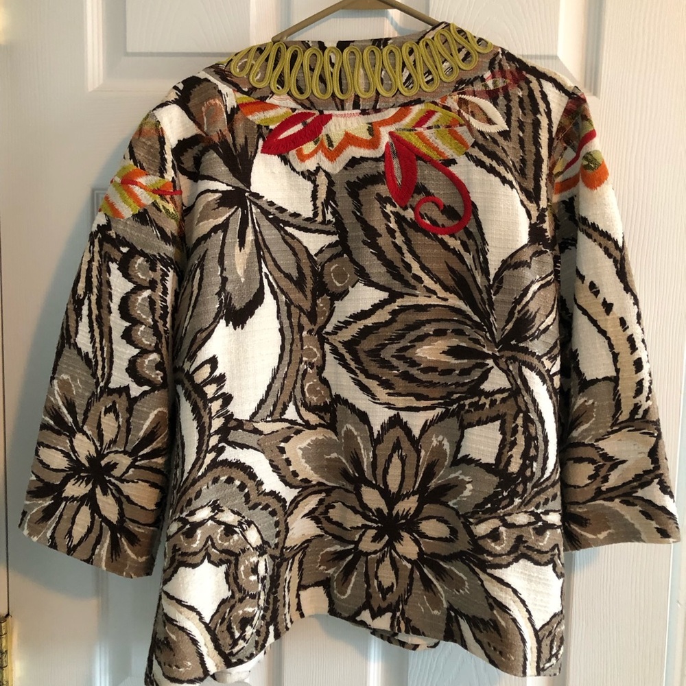 Ladies jacket - Picture 3 of 3